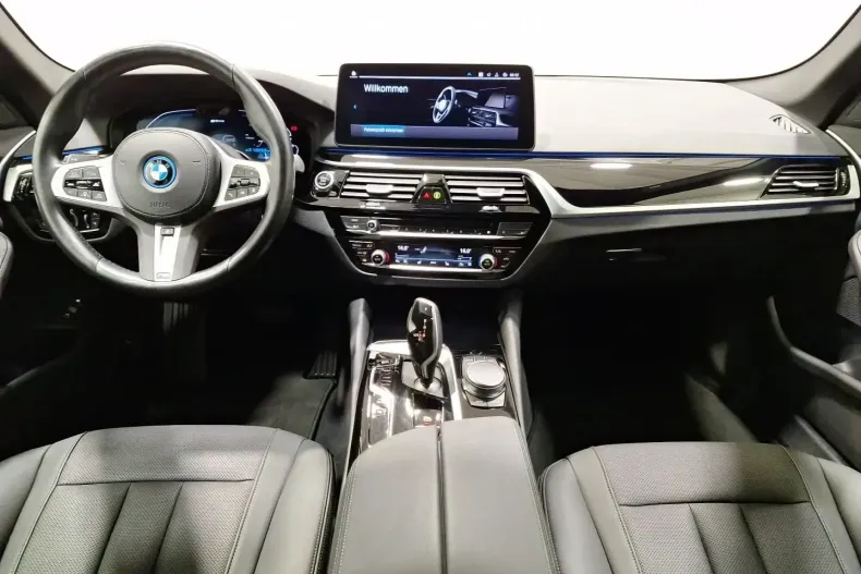 BMW 530 din 2022 cu 24.620 km - oferta BMW107409 - foto 6