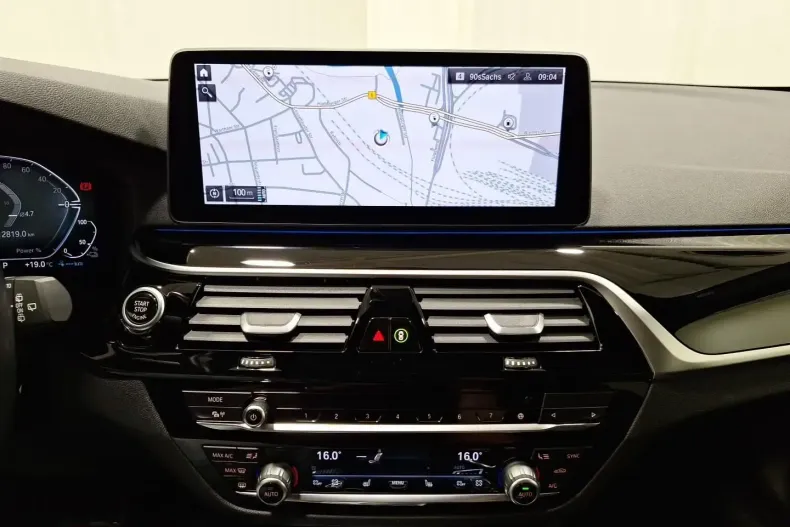 BMW 530 din 2022 cu 24.620 km - oferta BMW107409 - foto 9