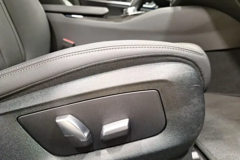 BMW 530 din 2022 cu 24.620 km - oferta BMW107409 - foto 18