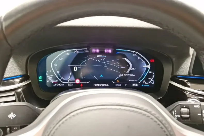 BMW 530 din 2022 cu 24.620 km - oferta BMW107409 - foto 32