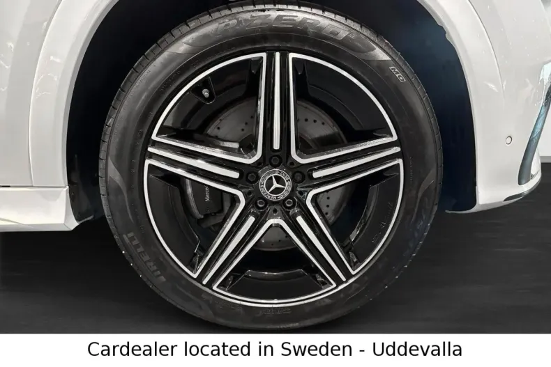 Mercedes-Benz GLE 350 din 2024 cu 14.500 km - oferta MER107416 - foto 6