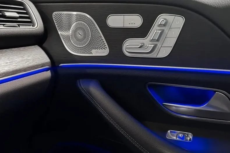 Mercedes-Benz GLE 350 din 2024 cu 14.500 km - oferta MER107416 - foto 19