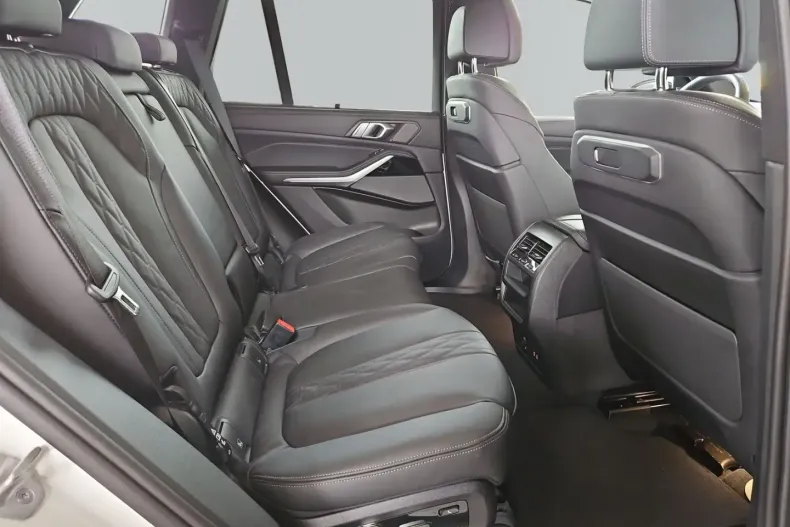 BMW X5 din 2024 cu 5.964 km - oferta BMW107417 - foto 9