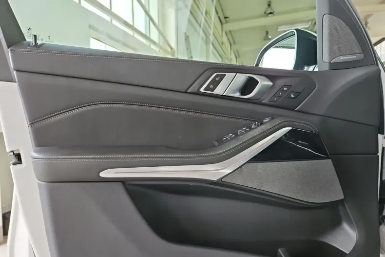 BMW X5 din 2024 cu 5.964 km - oferta BMW107417 - foto 17