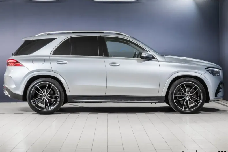 Mercedes-Benz GLE 450 din 2024 cu 21.825 km - oferta MER107418 - foto 4