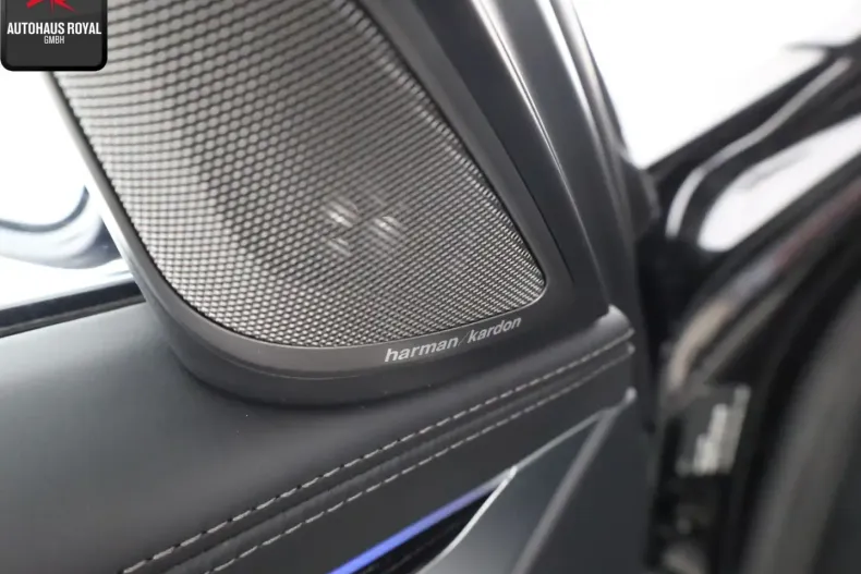 BMW 750 din 2021 cu 41.383 km - oferta BMW107422 - foto 14