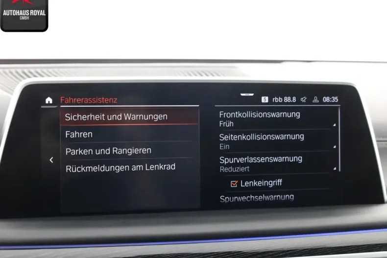 BMW 750 din 2021 cu 41.383 km - oferta BMW107422 - foto 21