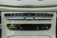 Mercedes-Benz E 200 din 2021 cu 49.410 km - oferta MER107425 - foto 24