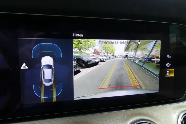 Mercedes-Benz E 200 din 2021 cu 49.410 km - oferta MER107425 - foto 29