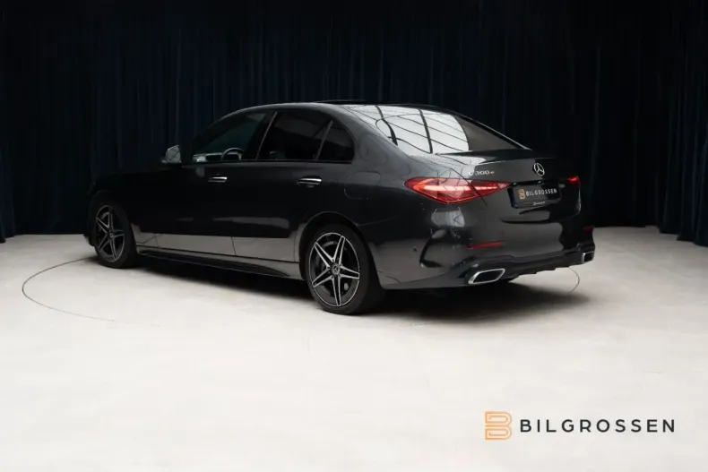 Mercedes-Benz C 300 din 2023 cu 38.260 km - oferta MER107430 - foto 3