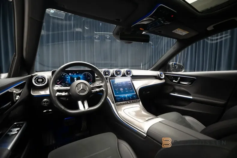 Mercedes-Benz C 300 din 2023 cu 38.260 km - oferta MER107430 - foto 14