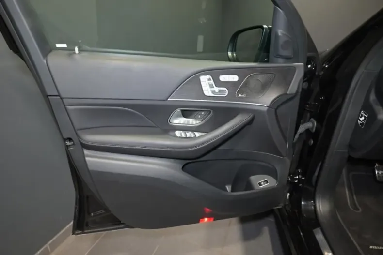 Mercedes-Benz GLE 450 din 2023 cu 50.729 km - oferta MER107434 - foto 21