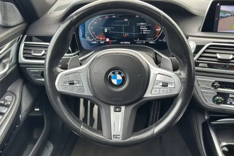 BMW 750 din 2022 cu 98.353 km - oferta BMW107437 - foto 8