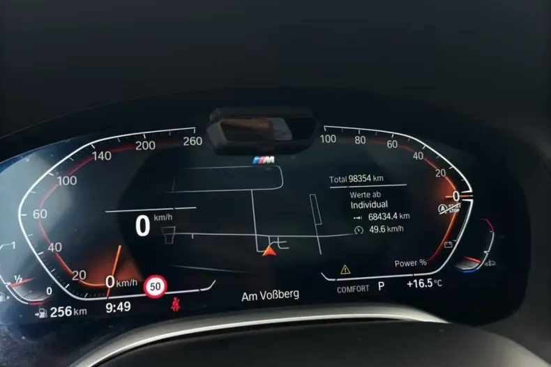 BMW 750 din 2022 cu 98.353 km - oferta BMW107437 - foto 10