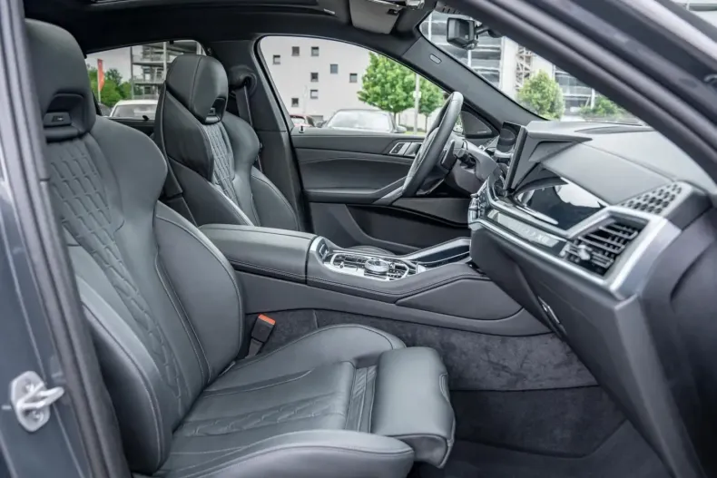 BMW X6 din 2024 cu 5.951 km - oferta BMW107441 - foto 4