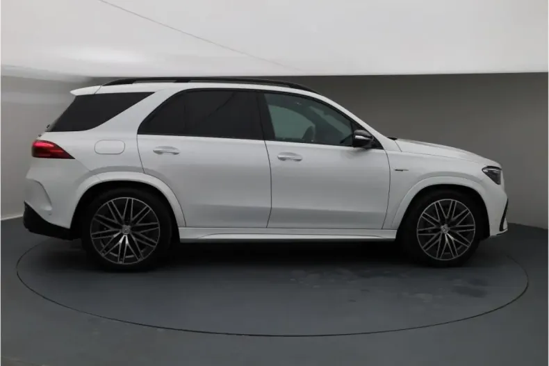 Mercedes-Benz GLE 53 AMG din 2024 cu 8.813 km - oferta MER107443 - foto 6