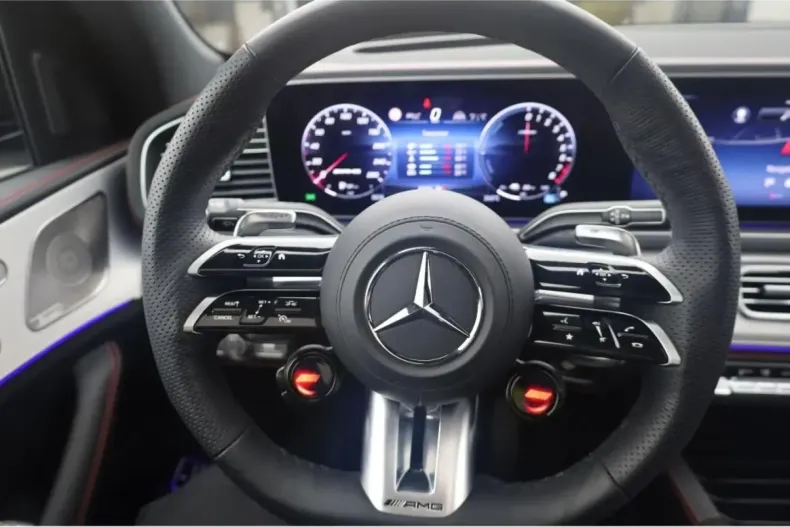 Mercedes-Benz GLE 53 AMG din 2024 cu 8.813 km - oferta MER107443 - foto 10