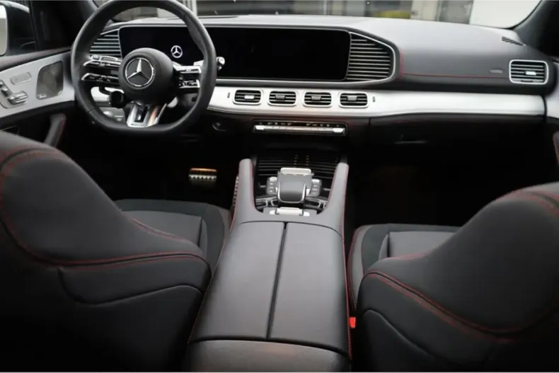 Mercedes-Benz GLE 53 AMG din 2024 cu 8.813 km - oferta MER107443 - foto 17