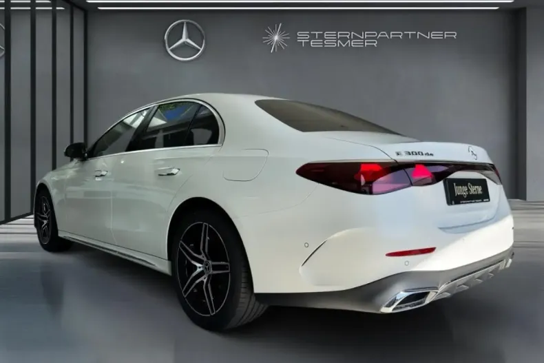 Mercedes-Benz E 300 din 2024 cu 17.574 km - oferta MER107445 - foto 2