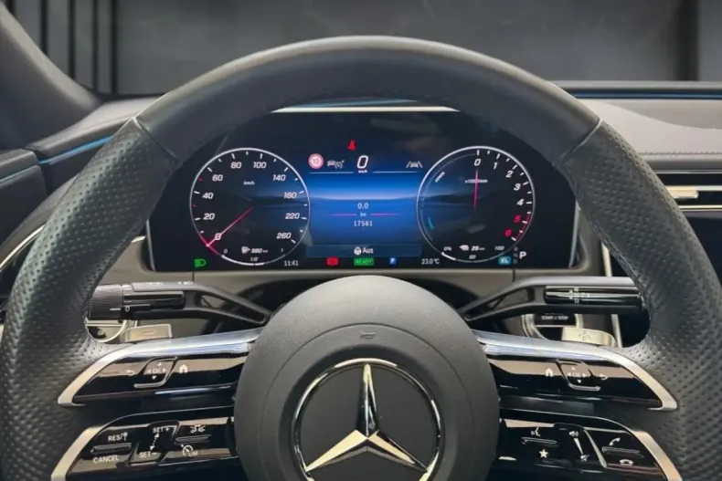 Mercedes-Benz E 300 din 2024 cu 17.574 km - oferta MER107445 - foto 8