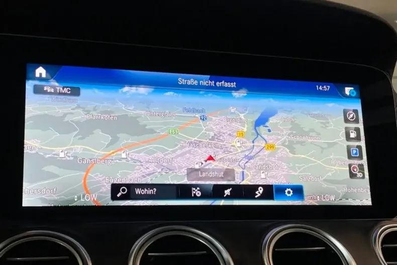 Mercedes-Benz E 300 din 2023 cu 29.931 km - oferta MER107447 - foto 21