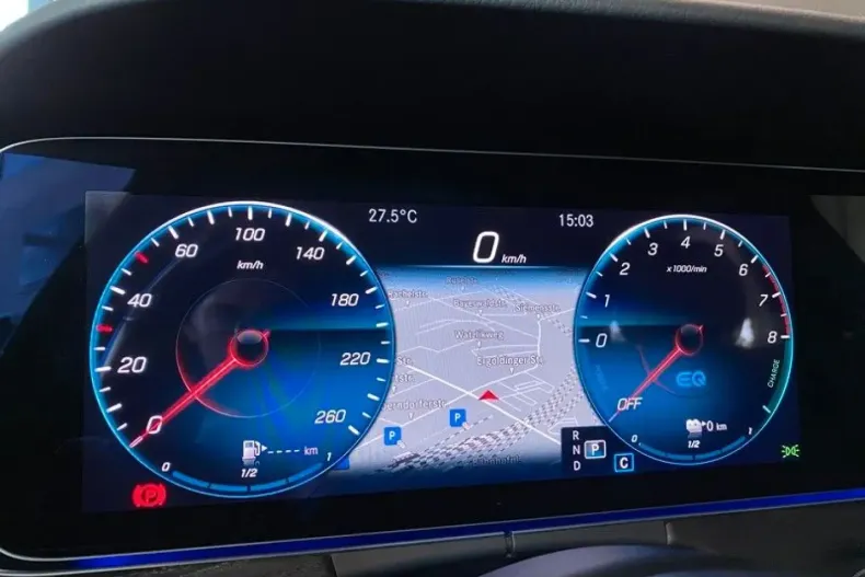 Mercedes-Benz E 300 din 2023 cu 29.931 km - oferta MER107447 - foto 25