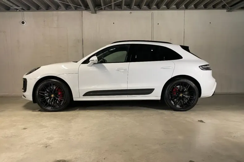 Porsche Macan din 2024 cu 48.100 km - oferta POR107451 - foto 3