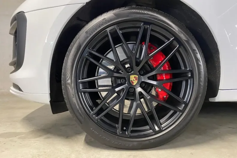 Porsche Macan din 2024 cu 48.100 km - oferta POR107451 - foto 12