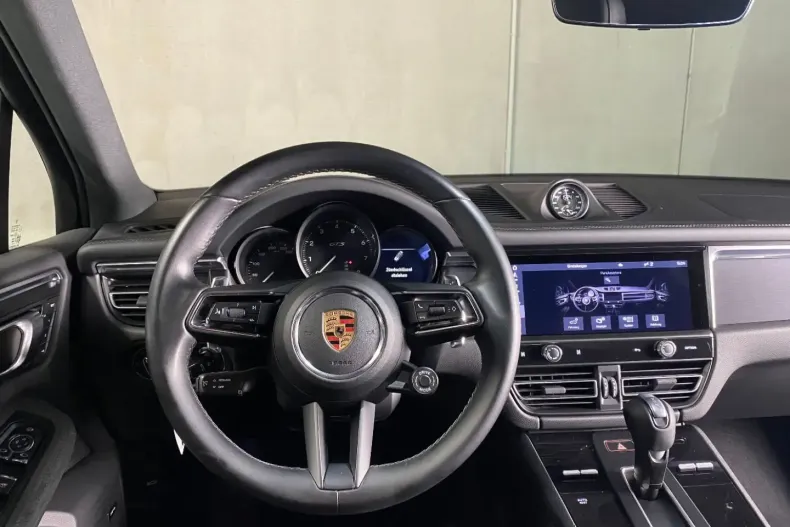 Porsche Macan din 2024 cu 48.100 km - oferta POR107451 - foto 15