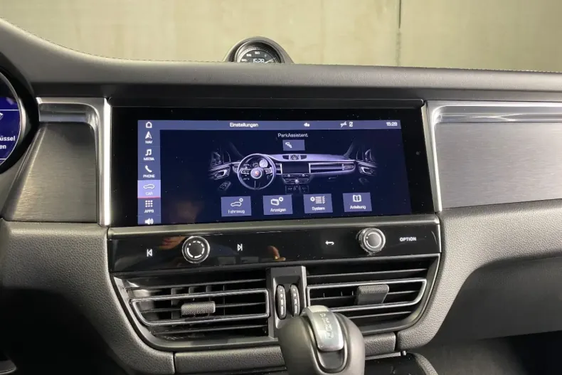 Porsche Macan din 2024 cu 48.100 km - oferta POR107451 - foto 19