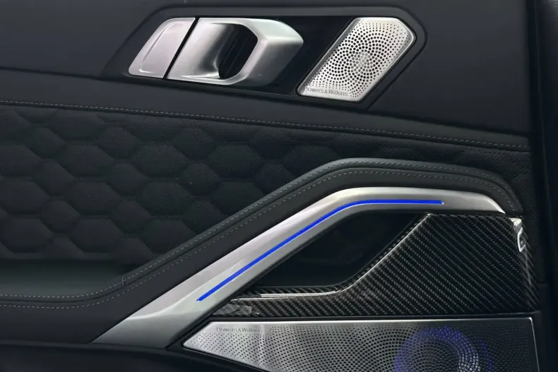 BMW X6 M din 2024 cu 8.900 km - oferta BMW107456 - foto 11