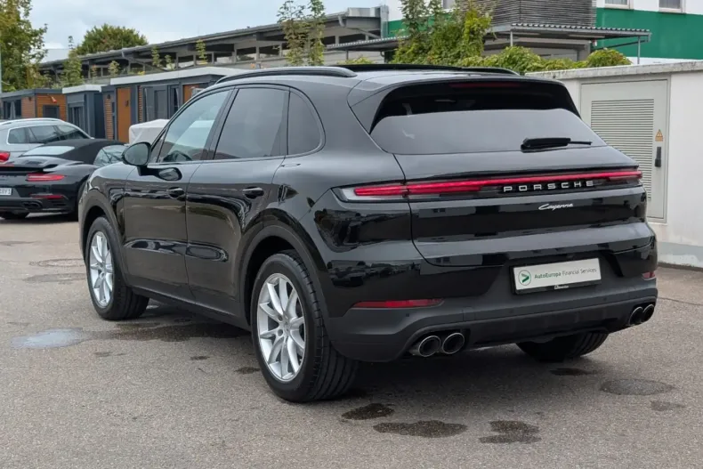 Porsche Cayenne din 2024 cu 20.682 km - oferta POR107468 - foto 4