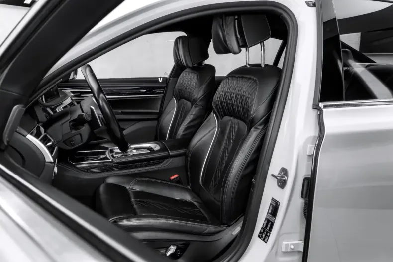 BMW 750 din 2021 cu 95.500 km - oferta BMW107469 - foto 8