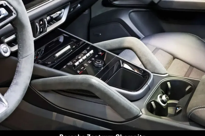 Porsche Cayenne din 2024 cu 19.750 km - oferta POR107472 - foto 14