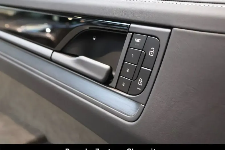 Porsche Cayenne din 2024 cu 19.750 km - oferta POR107472 - foto 32