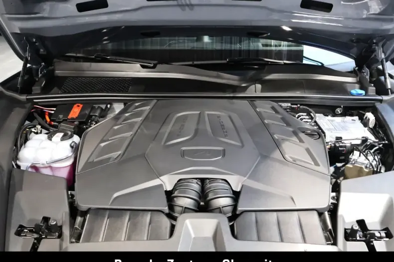 Porsche Cayenne din 2024 cu 19.750 km - oferta POR107472 - foto 41