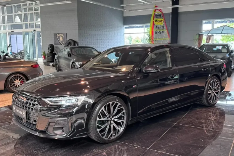 Audi A8 din 2023 cu 55.865 km - oferta AUD107478 - foto 1
