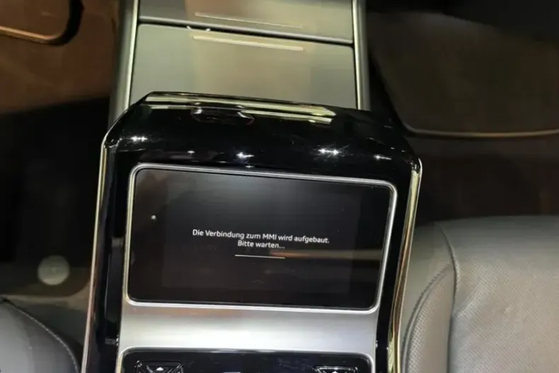 Audi A8 din 2023 cu 55.865 km - oferta AUD107478 - foto 37