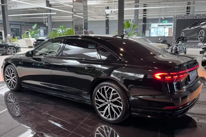 Audi A8 din 2023 cu 55.865 km - oferta AUD107478 - foto 48