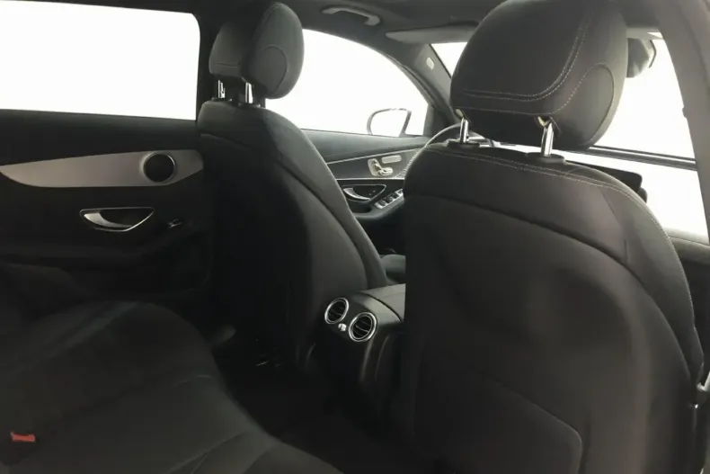 Mercedes-Benz EQC din 2023 cu 4.133 km - oferta MER107479 - foto 15