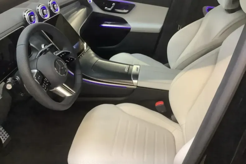 Mercedes-Benz GLC 200 din 2024 cu 9.500 km - oferta MER107481 - foto 11