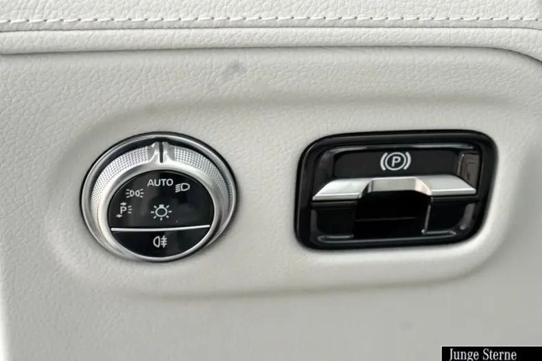 Mercedes-Benz EQS SUV din 2023 cu 39.950 km - oferta MER107484 - foto 13