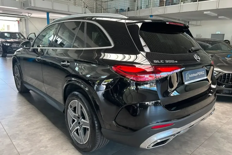 Mercedes-Benz GLC 300 din 2023 cu 29.535 km - oferta MER107498 - foto 3