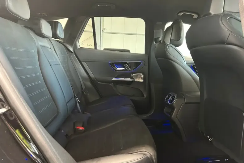 Mercedes-Benz GLC 300 din 2023 cu 29.535 km - oferta MER107498 - foto 12