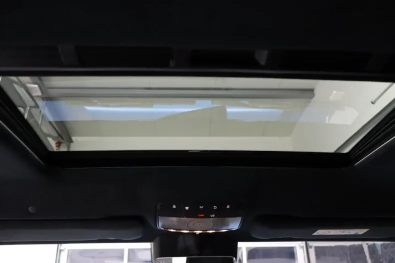 Mercedes-Benz G 580 din 2024 cu 4.750 km - oferta MER107499 - foto 15