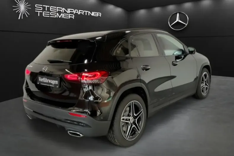 Mercedes-Benz GLA 220 din 2022 cu 37.914 km - oferta MER107500 - foto 4