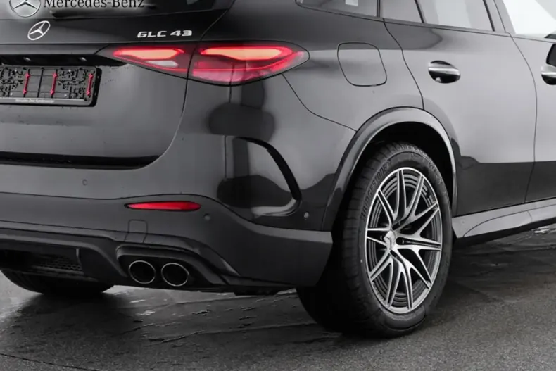 Mercedes-Benz GLC 43 AMG din 2024 cu 17.730 km - oferta MER107504 - foto 4