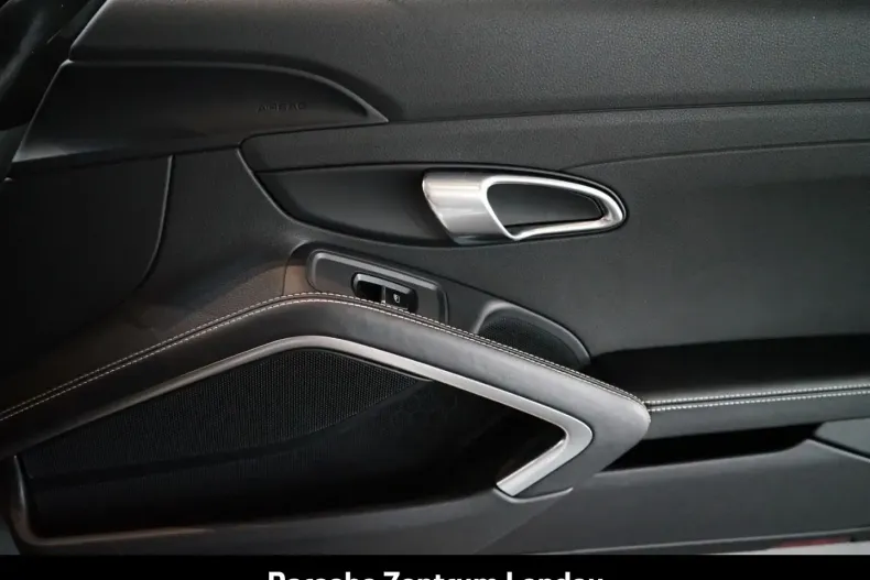 Porsche Boxster din 2024 cu 30.790 km - oferta POR107510 - foto 28