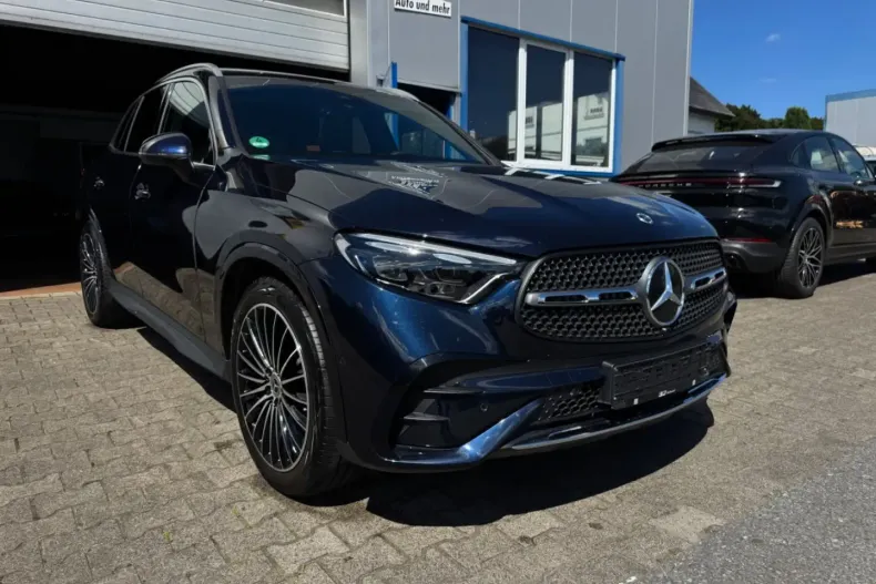 Mercedes-Benz GLC 220 din 2023 cu 39.800 km - oferta MER107515 - foto 2
