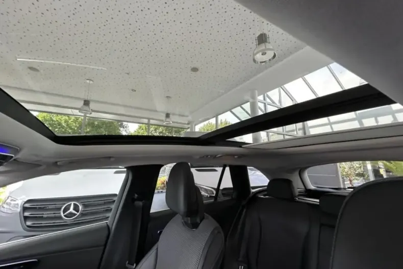 Mercedes-Benz GLC 220 din 2024 cu 14.156 km - oferta MER107519 - foto 18